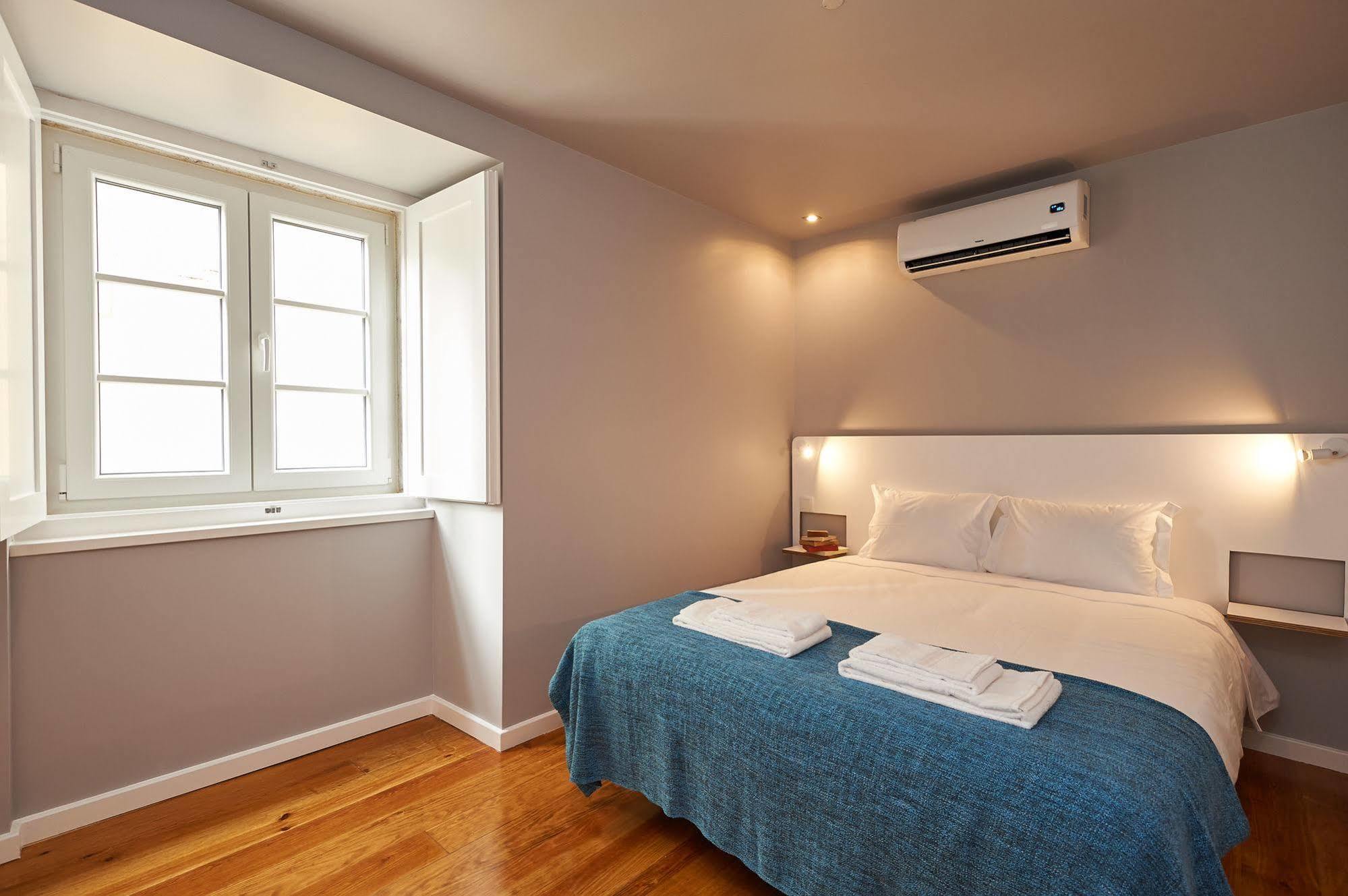Hello Lisbon Alfama River Apartments Esterno foto