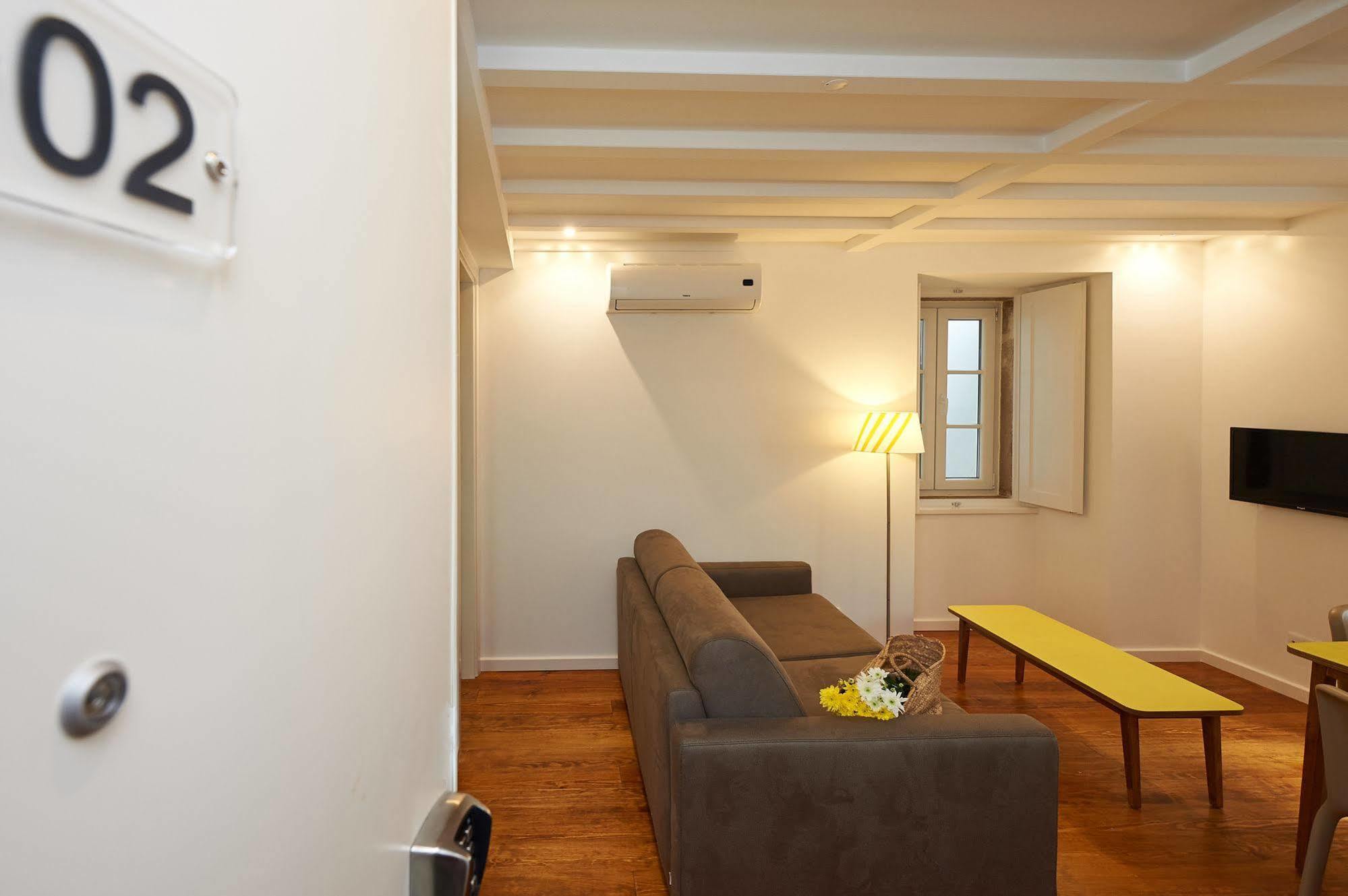 Hello Lisbon Alfama River Apartments Esterno foto